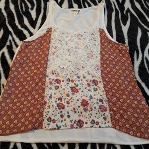Tank top with pretty design